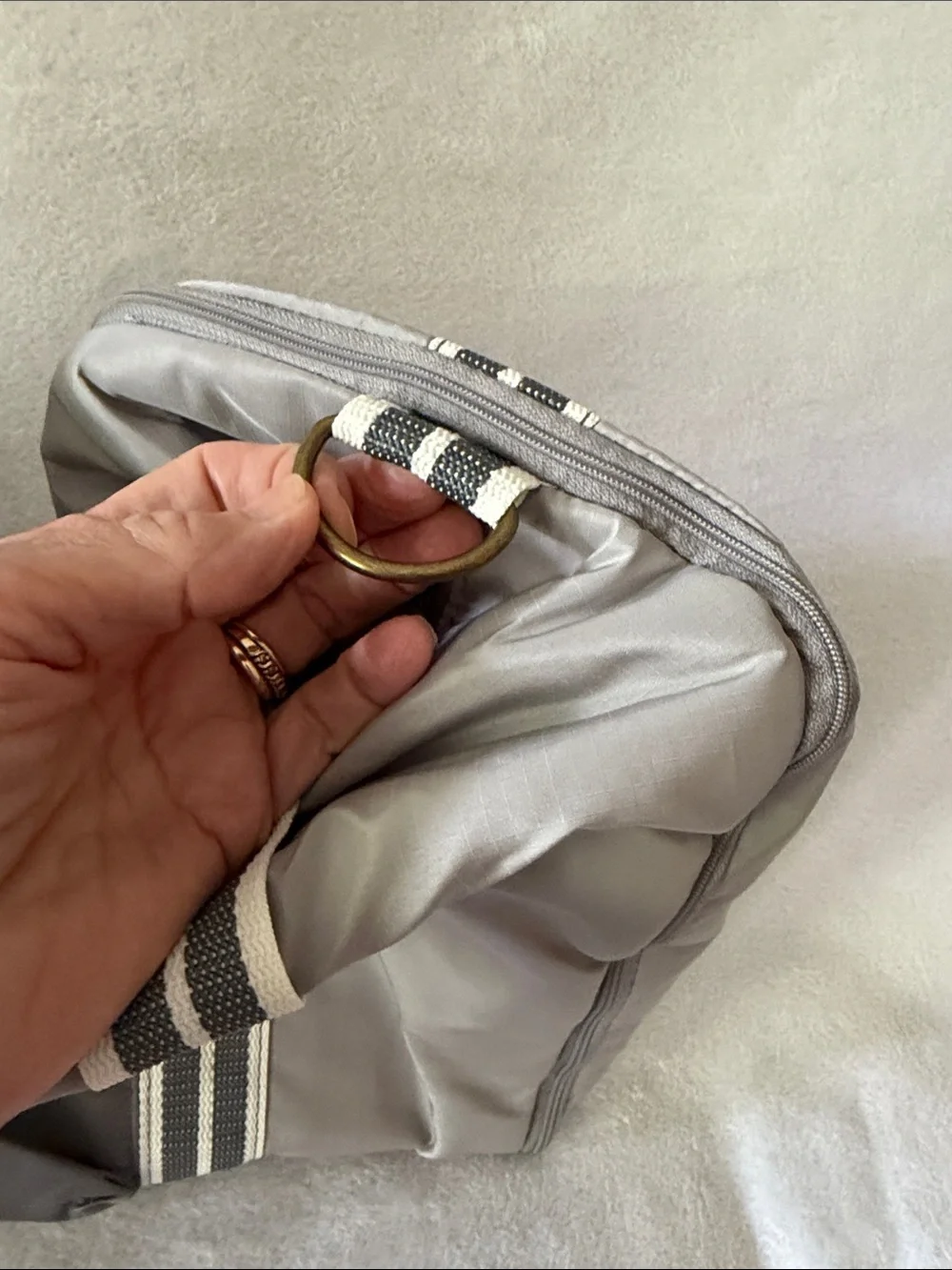 thirty-one Travel Duffle, Whisper Grey Colorblock Print